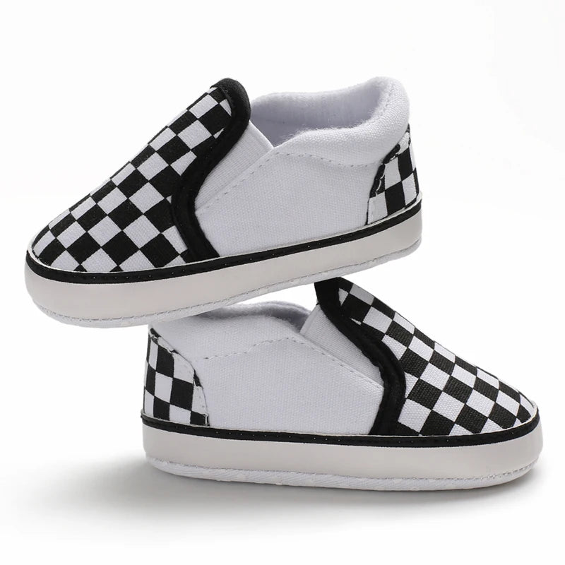 Newborn Infant White Soft-soled Sneaker