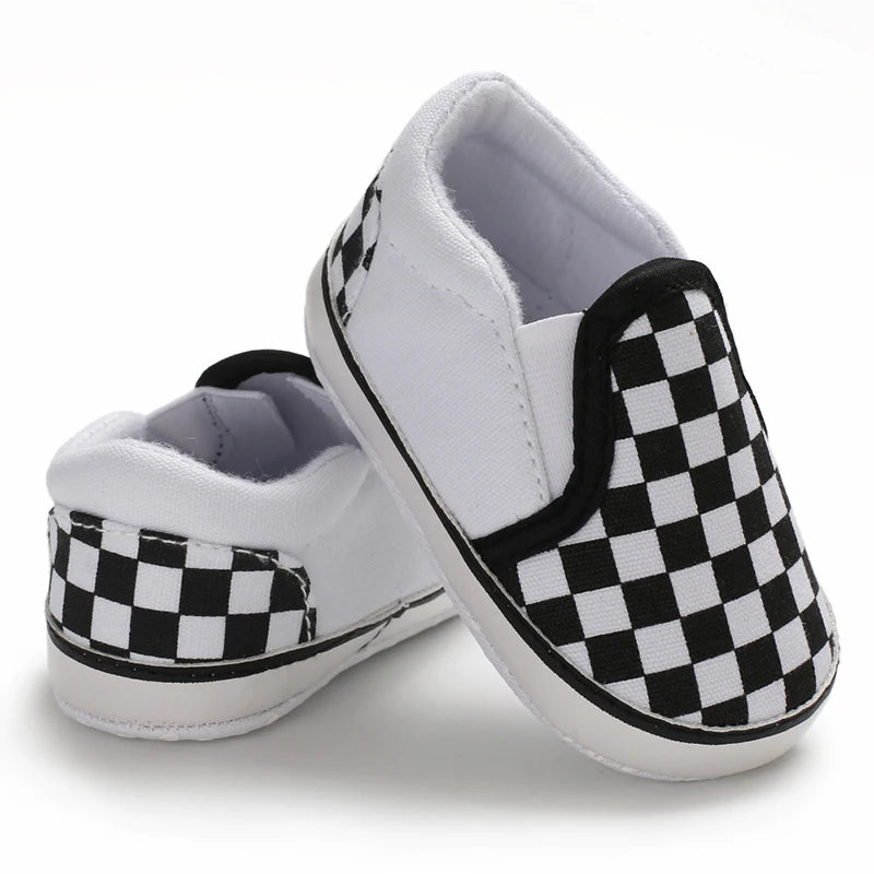 Newborn Infant White Soft-soled Sneaker