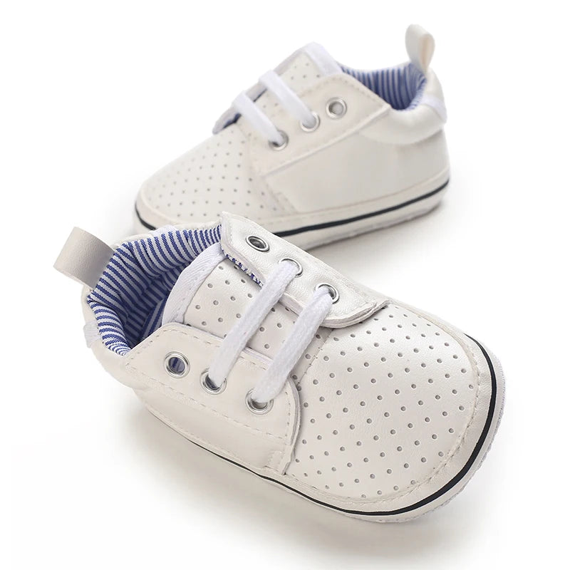Newborn Infant White Soft-soled Sneaker