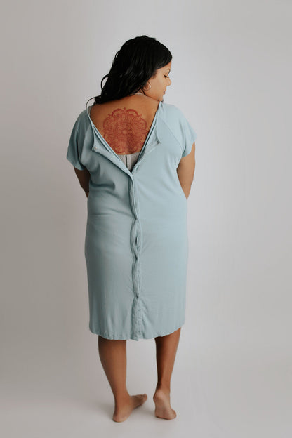 Ribbed Blue Bird Labor and Delivery Nursing Hospital Gown